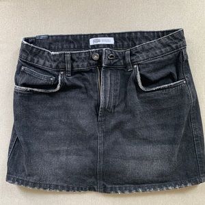 Zara black denim mini skirt. Size Medium.